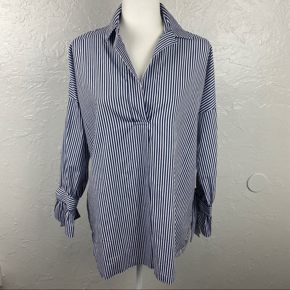NWT Zara classic blue pinstripe collared long sleeve blouse Small